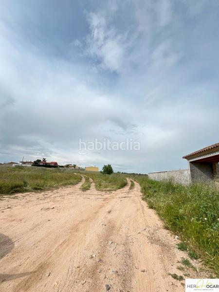 Foto f3feca7c-d625-4b9b-8dcc-35b6045f1b29. Terreny residencial a Guadamur