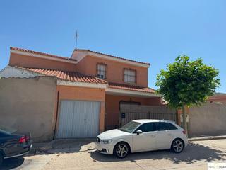 Xalet a Nambroca. Chalet en venta en nambroca, 3 dormitorios.