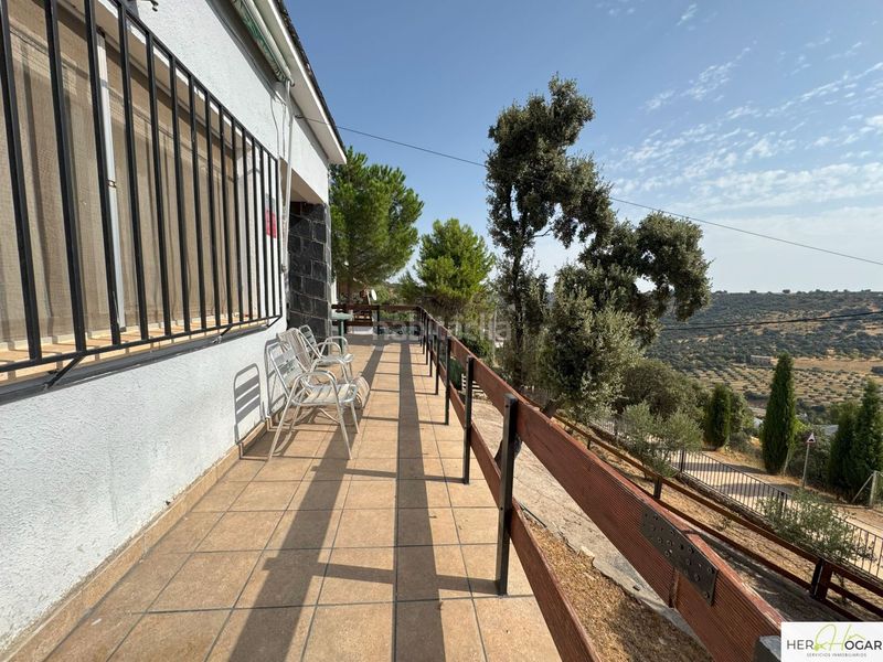 Foto 3c3a74b7-e781-4332-9399-fdcfc188a11a. Xalet amb aparcament a Navahermosa