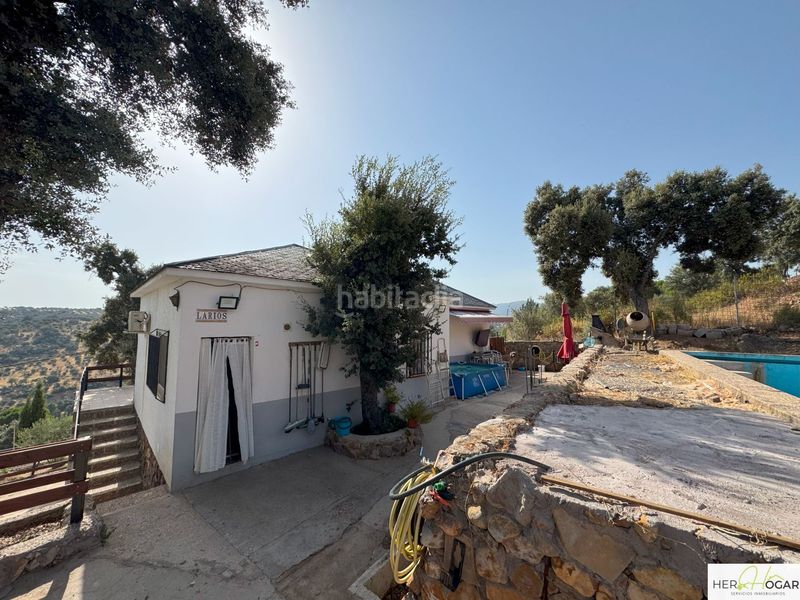 Foto 60b3d4b6-8dcd-48ef-9382-9a6688fe6b0f. Xalet amb aparcament a Navahermosa