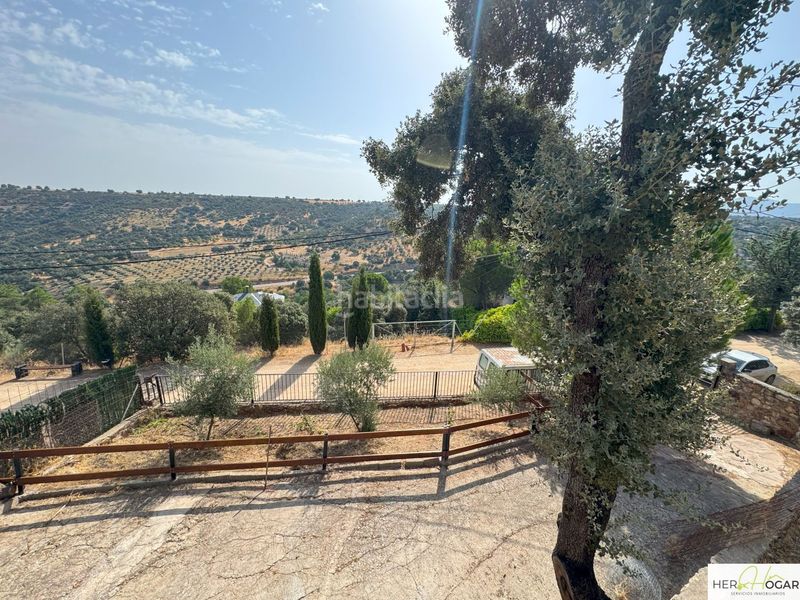 Foto 60d4f733-7df6-4dec-9f69-d3e0c259a1ef. Xalet amb aparcament a Navahermosa