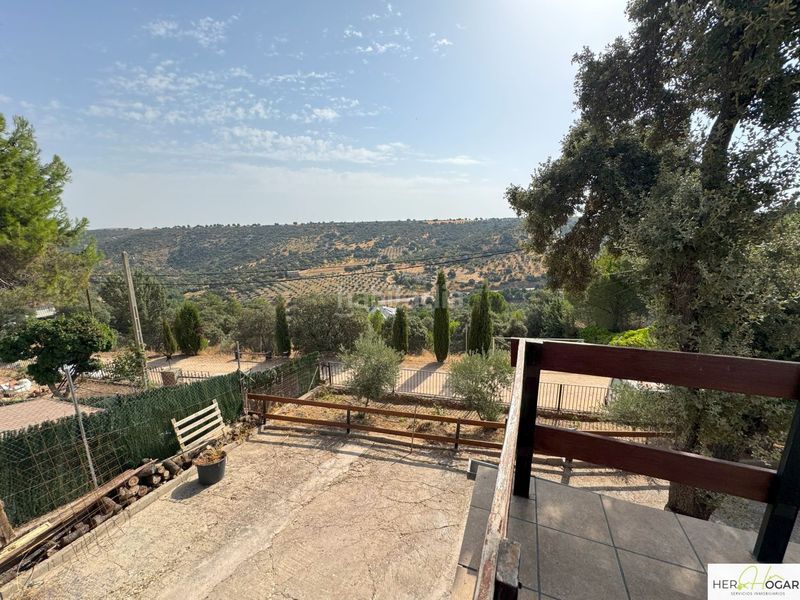 Foto 6f4e4bc2-1851-4b0a-8b0f-22619baa1bde. Xalet amb aparcament a Navahermosa