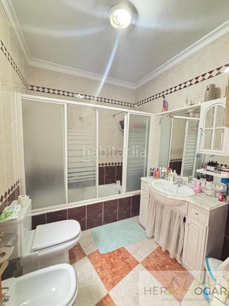 Foto 665dab16-f55b-4408-920c-d446120ce445. Casa amb calefacció aparcament a Yébenes (Los)