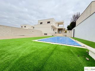 Lloguer Xalet a Cobisa. Chalet en alquiler en cobisa 1, 5 dormitorios.