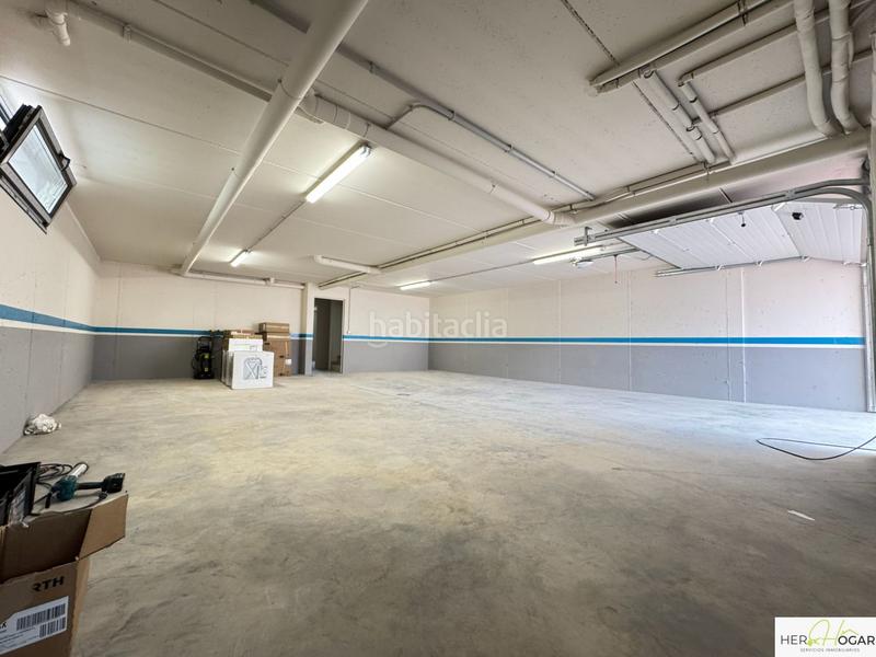 Foto 1e2e6b0d-44a6-4506-9671-a45d5780d260. Lloguer xalet amb calefacció aparcament a Cobisa