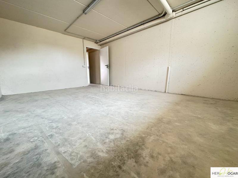 Foto 354abdc4-1cb9-44a0-9dce-8c076e324236. Lloguer xalet amb calefacció aparcament a Cobisa