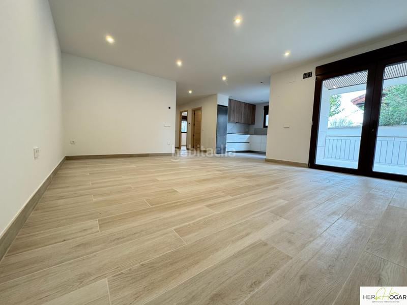 Foto 7f45910c-b4bb-4d56-bae0-a284764d2315. Lloguer xalet amb calefacció aparcament a Cobisa