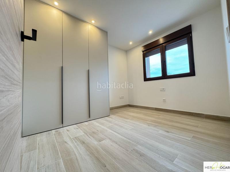 Foto a8426116-971a-4d49-8009-cdff5e5e7211. Lloguer xalet amb calefacció aparcament a Cobisa