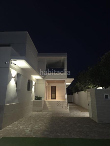 Foto acb9508f-3114-48b5-b983-3625ea0ed33e. Lloguer xalet amb calefacció aparcament a Cobisa