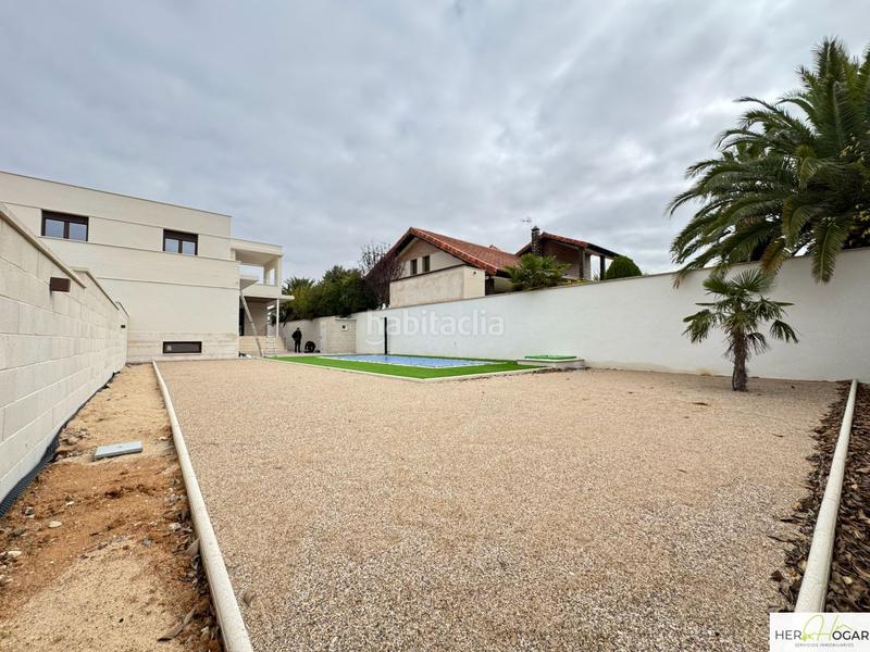 Foto ba4c1c56-f478-40ba-8800-4e746a8f4de6. Miete chalet mit heizung parking in Cobisa