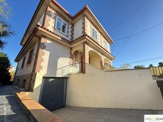 Xalet a Argés. Chalet en venta en arges, 4 dormitorios.