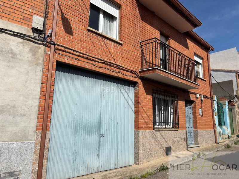 Foto 256548a1-2427-4f68-a92b-15873ac7a48c. Casa amb calefacció aparcament a Navahermosa