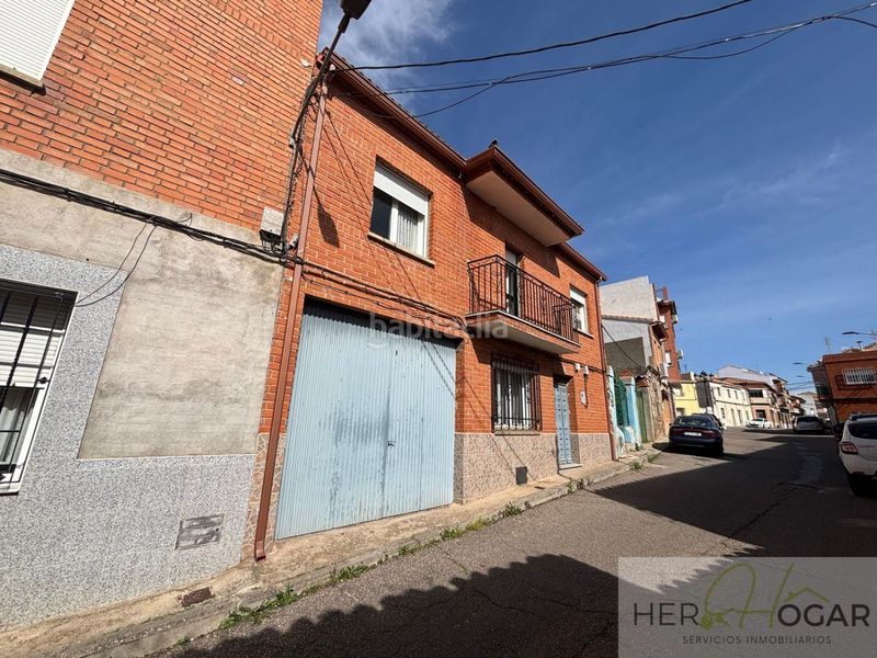 Foto 3a5473c5-1eac-4dcb-8c60-aa04a312099c. Casa amb calefacció aparcament a Navahermosa