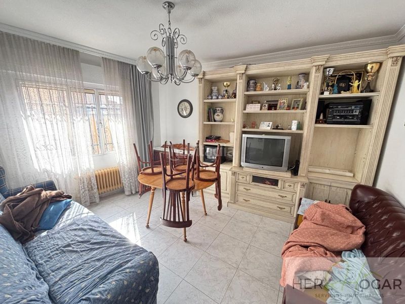 Foto 3bec76e3-5474-4529-ba8a-ebecfb49f9ef. Casa amb calefacció aparcament a Navahermosa