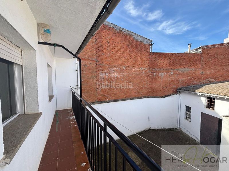 Foto ea25859f-3dca-4d37-8ecf-cb0e8c055f04. Casa amb calefacció aparcament a Navahermosa