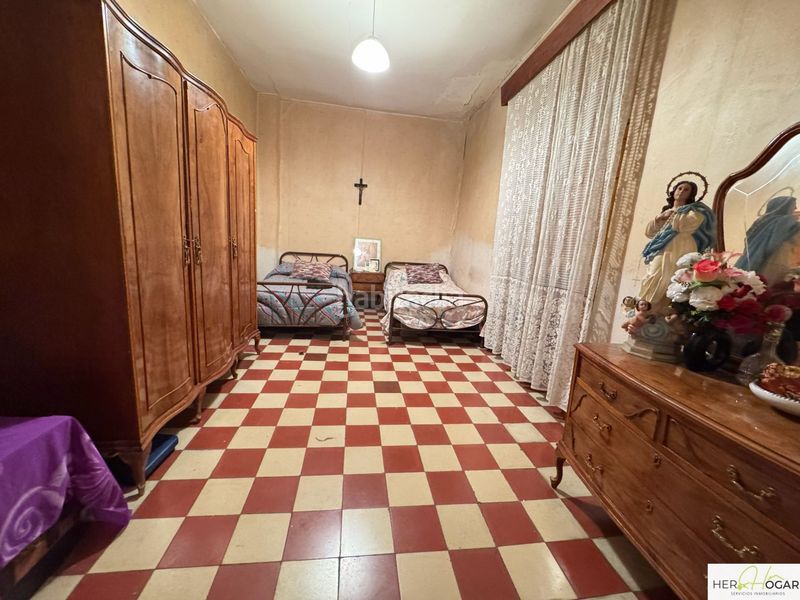 Foto dbab766d-0846-43ba-9d8c-da6d38a47547. Casa a Casco Histórico Toledo