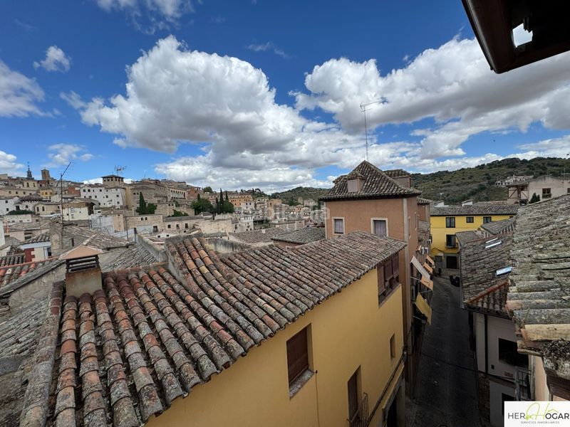 Foto f176703d-52b0-4686-bfd8-276fe1f4d89e. Casa a Casco Histórico Toledo