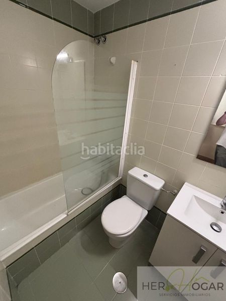 Foto 46836ac7-ee5d-4806-85d1-94ad16c97a8e. Pis amb calefacció aparcament piscina a Buenavista-Valparaíso-La Legua Toledo