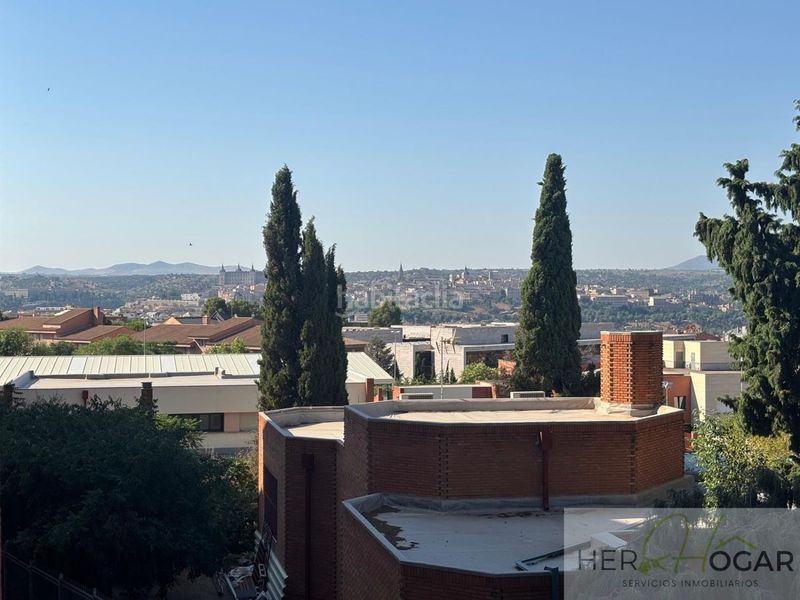 Foto 54a95328-bbfc-47f7-a770-807cbbddbbc2. Pis amb calefacció aparcament piscina a Buenavista-Valparaíso-La Legua Toledo