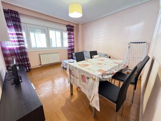 Rent Flat in Antequeruela-Covachuelas. Piso en alquiler en antequeruela y covachuelas, 3 dormitorios.
