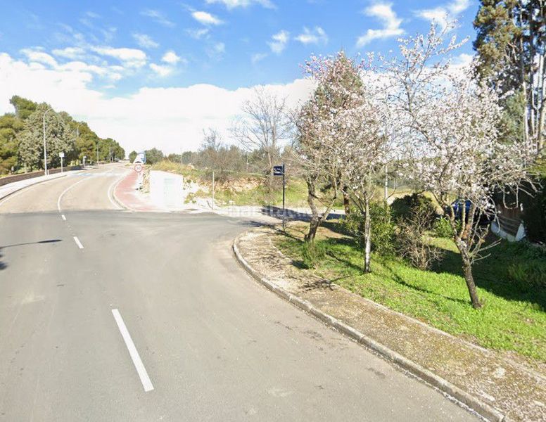 Foto bc7a3bd7-0a26-42e0-855b-0a1bd1aec9ce. Residential plot in Olías del Rey