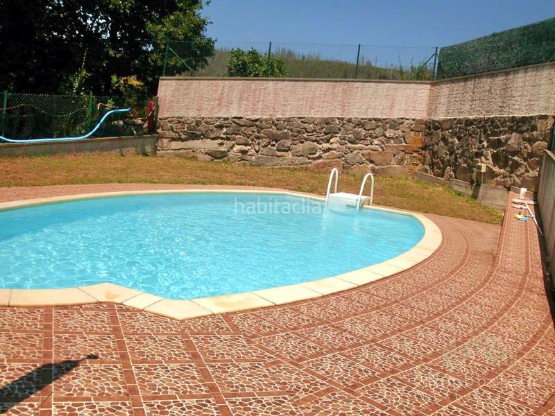 Foto daa0c195-38e9-42f2-a050-b58f30b431b3. Casa bifamiliare con riscaldamento parcheggio piscina in Santiago de Compostela