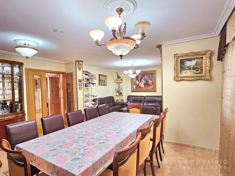 Foto 6cf99058-0cdb-4210-91e7-9c298dc90f62. Doppelhaus mit heizung parking pool in Parroquias de Santiago Santiago de Compostela