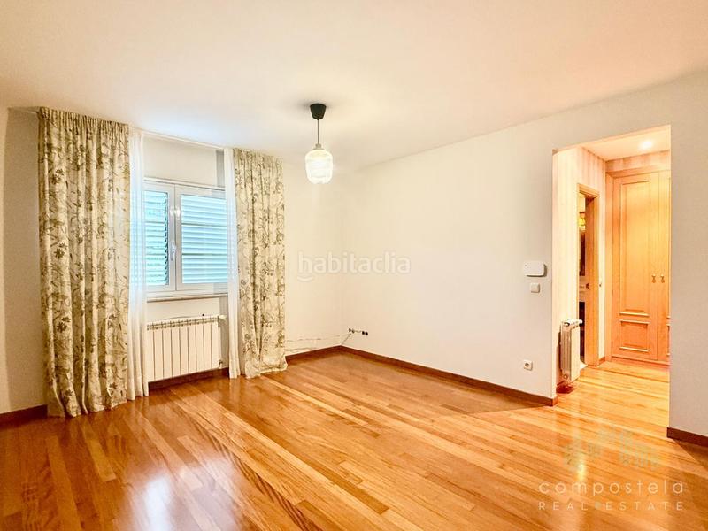 Foto 10140e08-d37b-4368-a929-bfdfea1ca657. Chalet avec chauffage parking piscine dans Parroquias de Santiago Santiago de Compostela