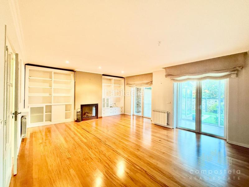 Foto 684b18bd-7fc2-4f6d-8119-b22ac7d7d092. Chalet avec chauffage parking piscine dans Parroquias de Santiago Santiago de Compostela