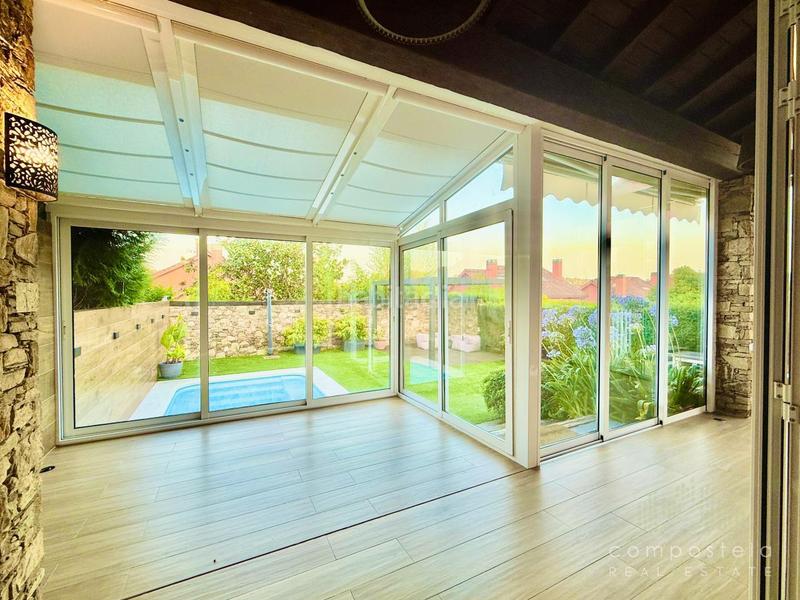 Foto 8fab4790-712c-4b1a-9a2e-ab42c0d7e854. Chalet con riscaldamento parcheggio piscina in Parroquias de Santiago Santiago de Compostela