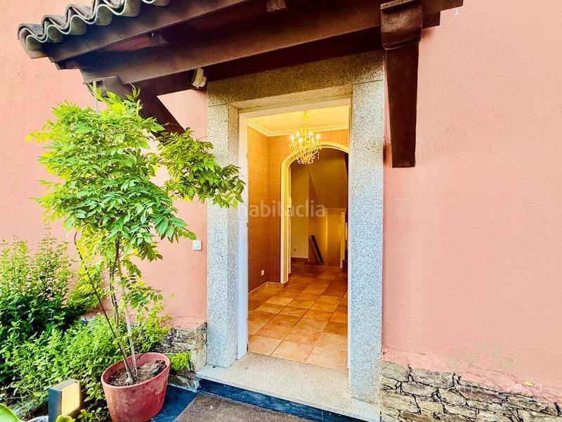 Foto 9155e14a-c20f-4fff-89e1-0a1851e6480b. Chalet con riscaldamento parcheggio piscina in Parroquias de Santiago Santiago de Compostela