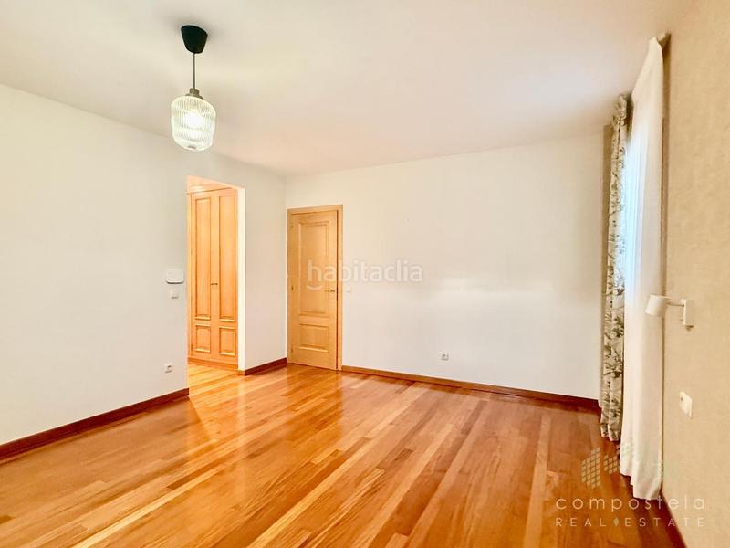 Foto 91fd91a1-993b-4014-a00d-aceb367b2ede. Xalet amb calefacció aparcament piscina a Parroquias de Santiago Santiago de Compostela