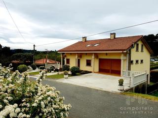 Maison  Lugar castro