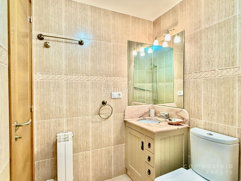 Foto 188533b1-18aa-49a0-9df4-ded76e91d87f. Lloguer pis amb calefacció aparcament a O Milladoiro Ames