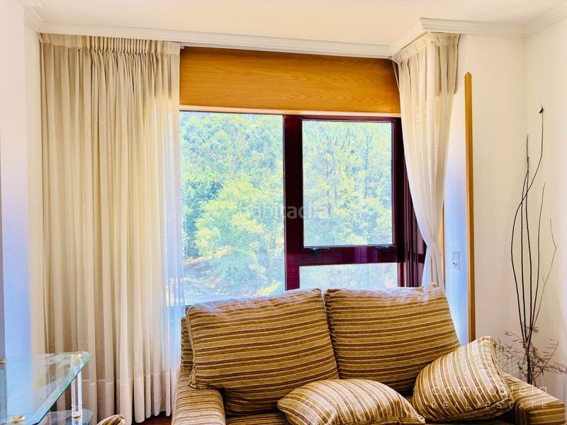 Foto 250fcebb-d105-4be9-a724-82160b205861. Lloguer pis amb calefacció aparcament a O Milladoiro Ames