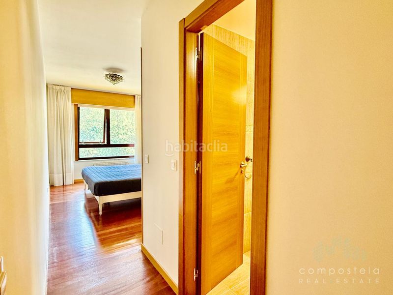 Foto 6eff9e9b-3b0a-4c30-ba1d-30d17bcbf5c2. Lloguer pis amb calefacció aparcament a O Milladoiro Ames