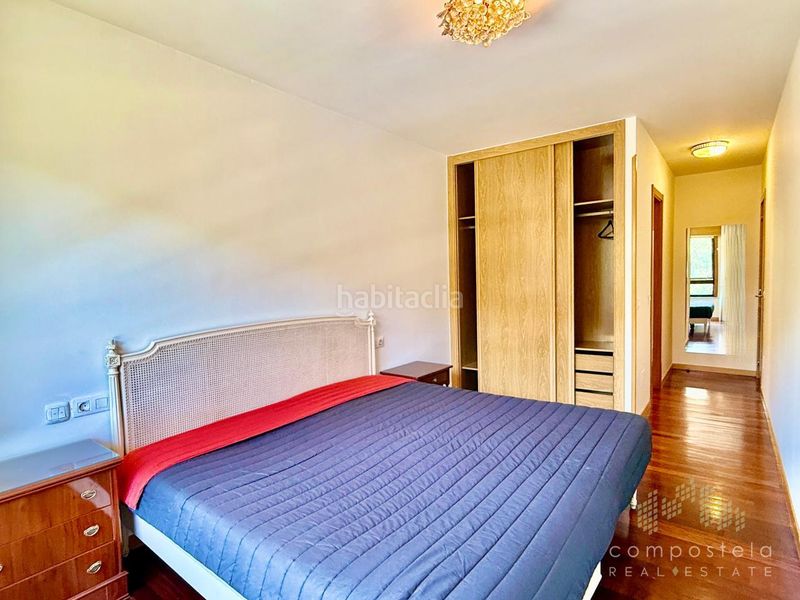 Foto b58c4a48-7bf8-499a-bf36-9a9b507e32f9. Lloguer pis amb calefacció aparcament a O Milladoiro Ames