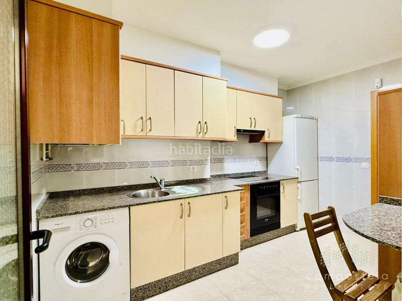 Foto d5706f70-593c-4aac-aaf4-22a3bb2e29ff. Lloguer pis amb calefacció aparcament a O Milladoiro Ames