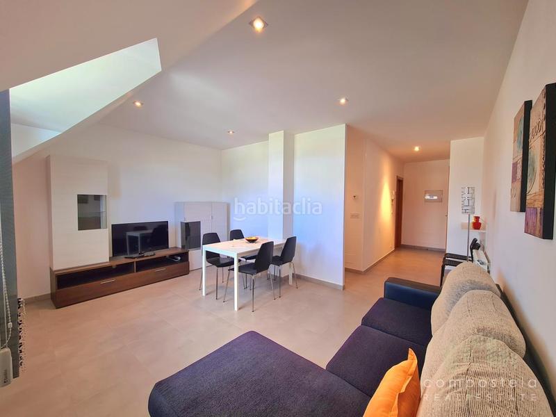 Foto 1130b262-ba94-47bb-b395-21ac1ec1de3e. Penthouse with heating parking in O Milladoiro Ames