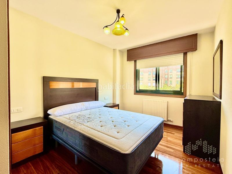 Foto 3caa2a7e-f84f-438f-b16e-628165b424ee. Rent flat with heating parking in O Milladoiro Ames
