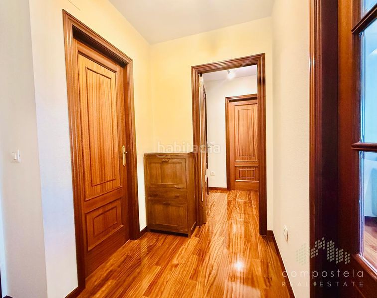 Foto 818fcd83-8aa9-4721-9140-33f56c641740. Rent flat with heating parking in O Milladoiro Ames