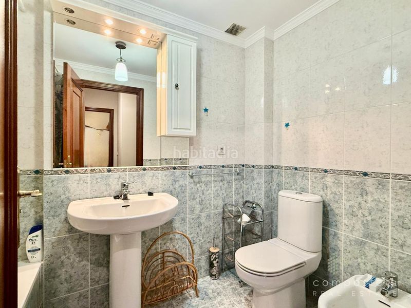 Foto 90ba1b94-9c67-4ee0-876e-40915280e57e. Rent flat with heating parking in O Milladoiro Ames