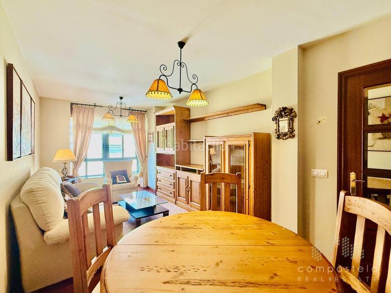 Foto 12d4c5ba-6035-475b-a884-e99ac86a0e4b. Duplex con riscaldamento parcheggio in O Milladoiro Ames