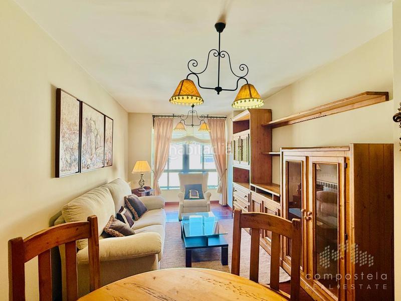 Foto 29ae4237-cbb2-46ac-9893-48cf994f9967. Duplex con riscaldamento parcheggio in O Milladoiro Ames