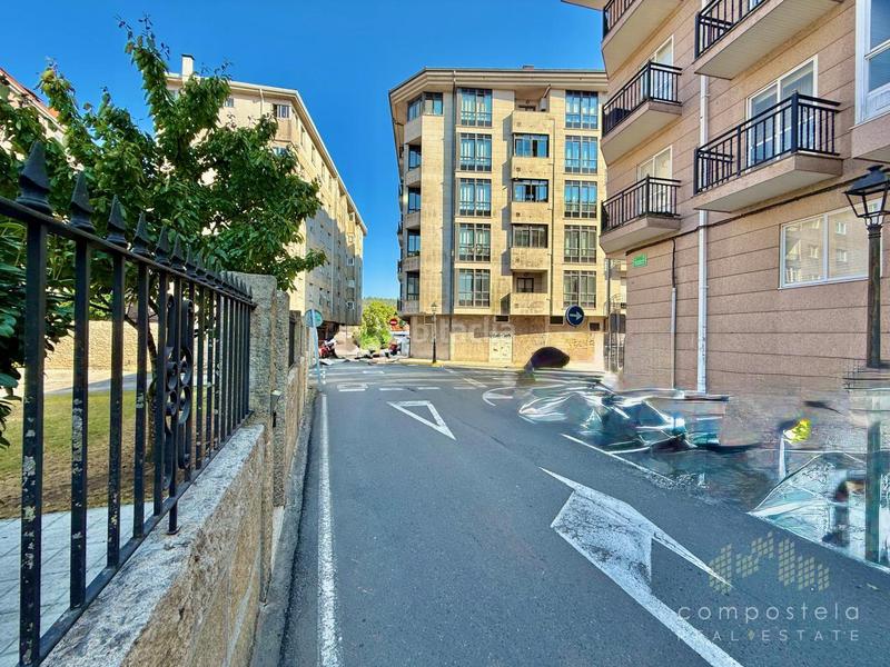 Foto 889dd12e-c09c-42a8-bb68-6c9708e992a6. Duplex con riscaldamento parcheggio in O Milladoiro Ames