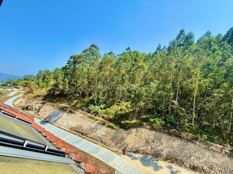 Foto 5c8fd297-d56d-460a-a27b-f96b1e923723. Affitto attico con riscaldamento parcheggio in O Milladoiro Ames