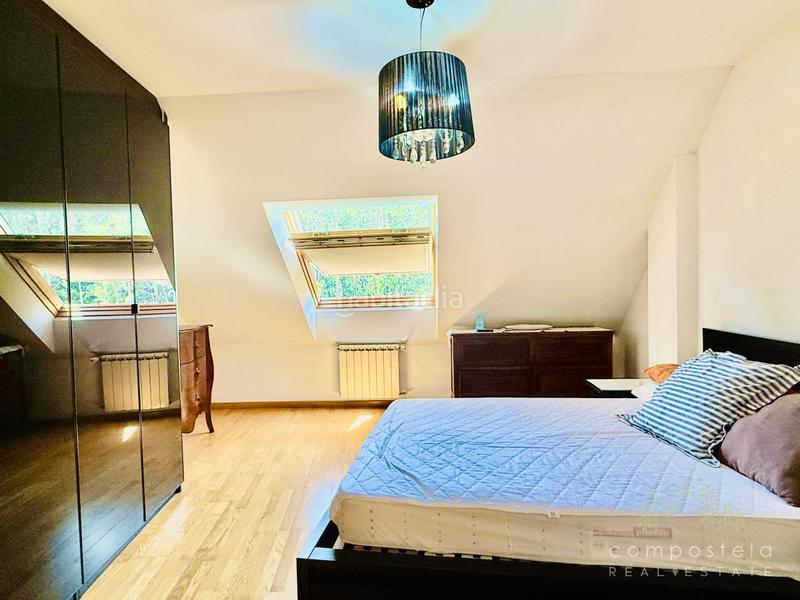 Foto 831ede71-82c8-47f2-bc91-fce72255187e. Rent penthouse with heating parking in O Milladoiro Ames