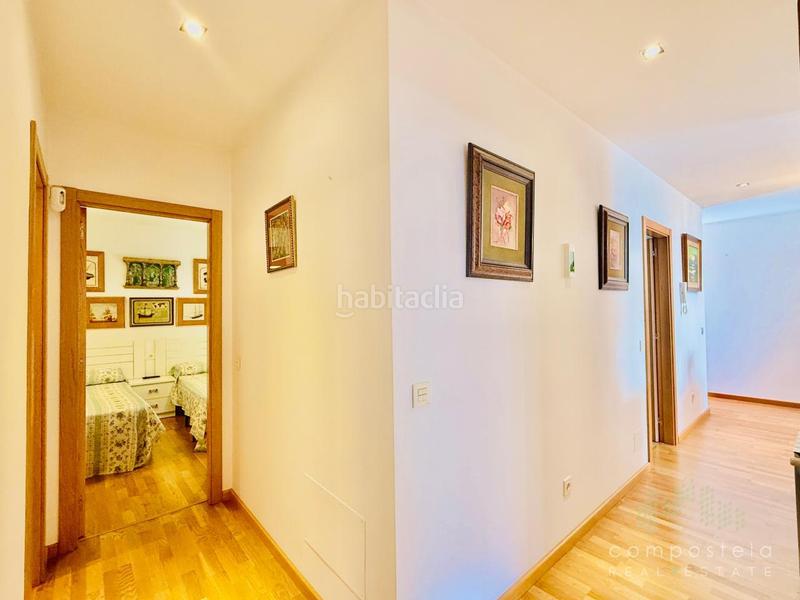 Foto d6ed2fad-f58b-4144-8fb4-dc15ae7ea292. Rent penthouse with heating parking in O Milladoiro Ames