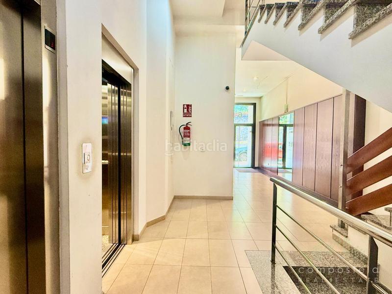 Foto fe6aba0e-2b0c-4546-a13d-eafa40265739. Rent penthouse with heating parking in O Milladoiro Ames