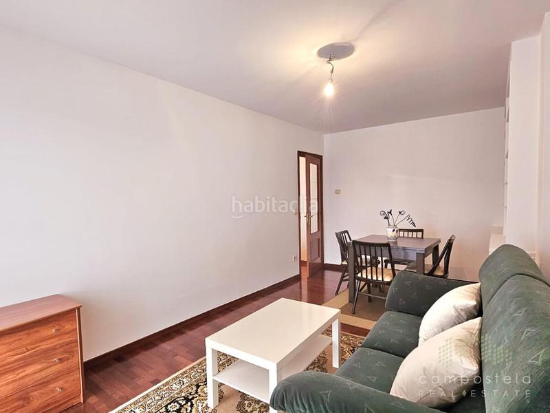 Foto 9369e52b-903c-4e97-addc-e5524b90d986. Rent flat with heating parking in O Milladoiro Ames